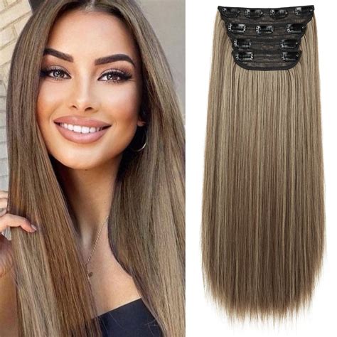 Influencers are obsessed with chocolate brown hair and highlights 37