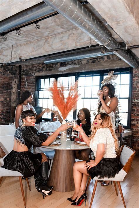 New Year's Eve Outfit Ideas For You And Your Friends - Jadore-Fashion