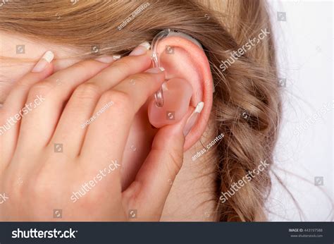 493 Hearing aid fitting Images, Stock Photos & Vectors | Shutterstock