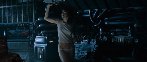 Sigourney Weaver appreciation thread - Movie Forums