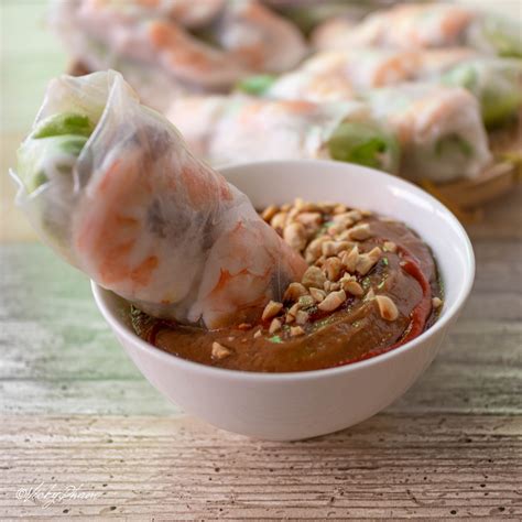 Vietnamese Peanut Dipping Sauce for Spring Rolls (Tương Chấm Gỏi Cuốn ...