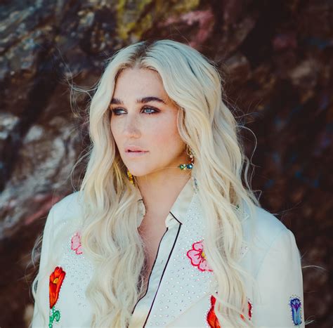 Dana Lynn Pleasant Photography