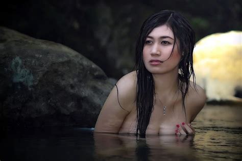 destinations  meet sexy indonesian girls dream holiday asia