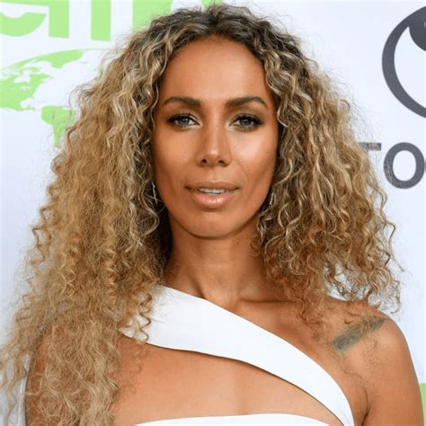 Short Curly Hairstyles For Long Faces