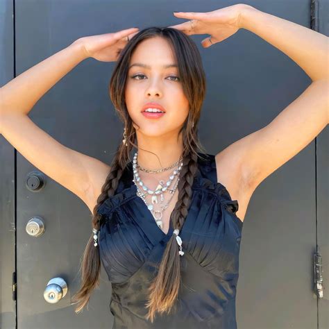 Olivia Rodrigo : r/CelebrityArmpits