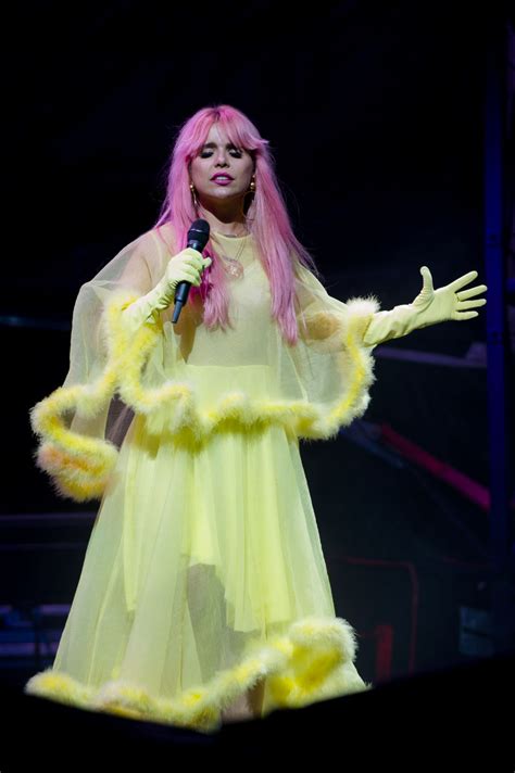 PALOMA FAITH Performs at Edinburgh’s Summer Sessions in Glasgow 08/17