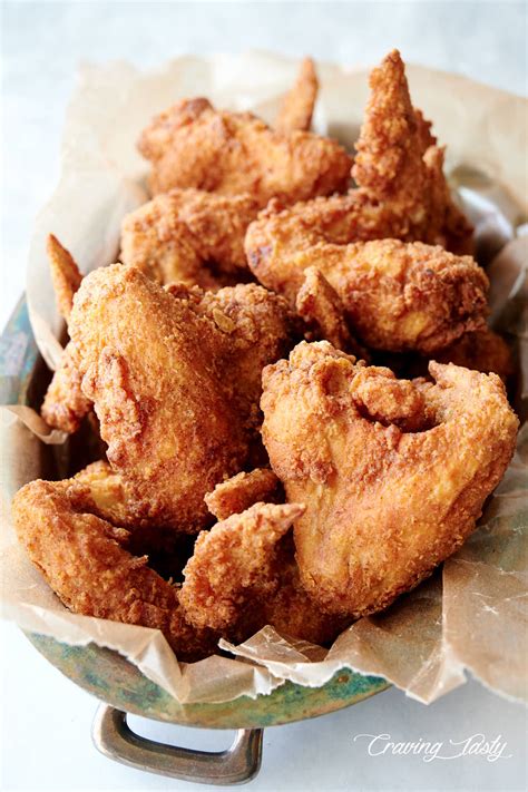 15 Delicious Deep Fried Crispy Chicken Wings – Easy Recipes To Make at Home