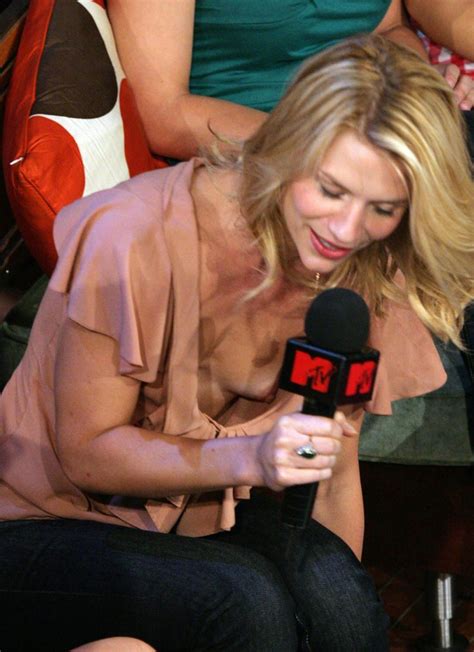 claire danes flashes boobs   mtv show   thefappening