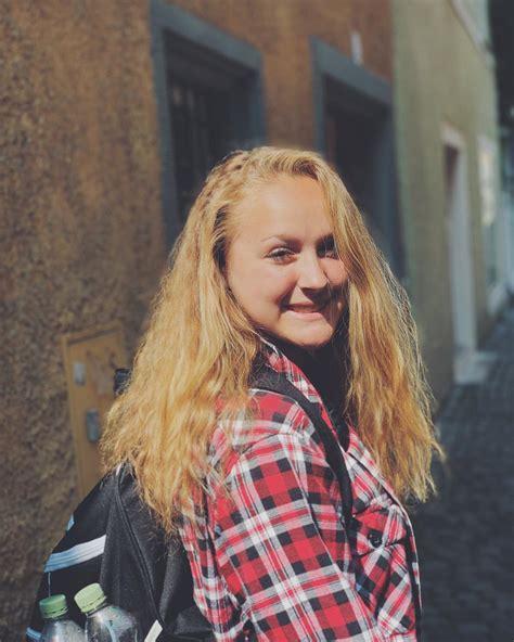 Ashlyn Angel Robertson Chapek