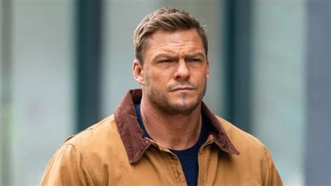 reacher season  cast news updates