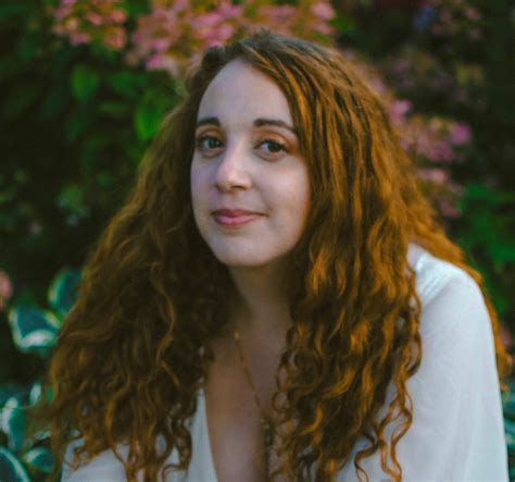 Emily Mclennan's Instagram, Twitter & Facebook on IDCrawl