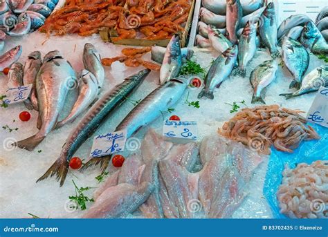 Точные рыбы и морепродукты в Сицилии Стоковое Изображение - изображение ...