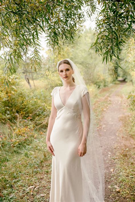 Tulle, Pines & Romance | Outdoor Bridal Portraits on the North Shore