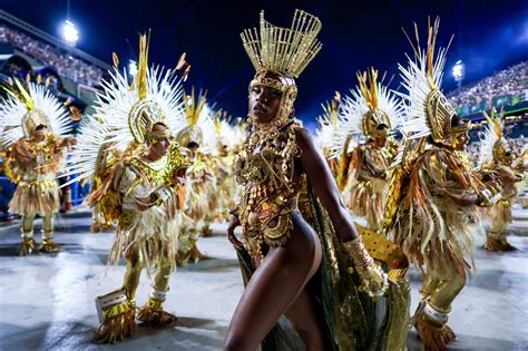 The Black Girl's Guide To Doing Brazil's Carnival For The First Time