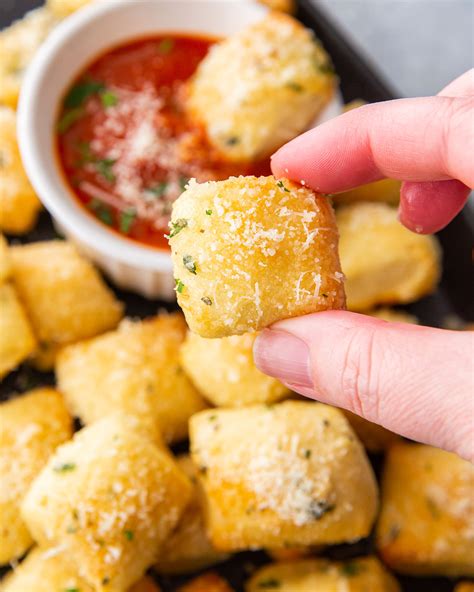 How to Make Parmesan Bread Bites - Best Appetizers