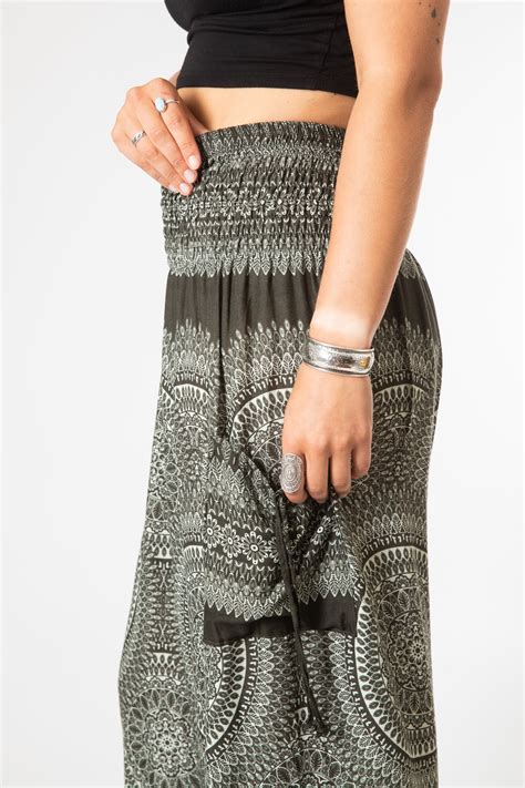 AALIYEEZY · Mexicali Blues