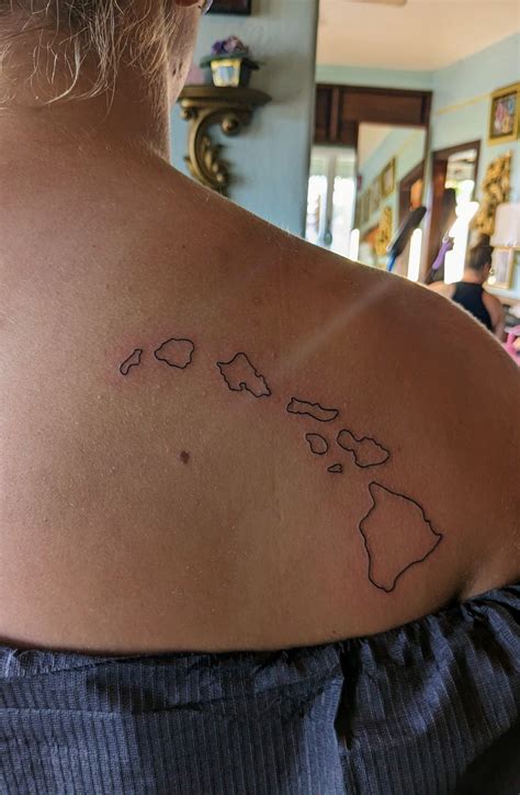 Hawaiian Islands Tattoo Outline | Tatouage swag, Petit tatouage ...