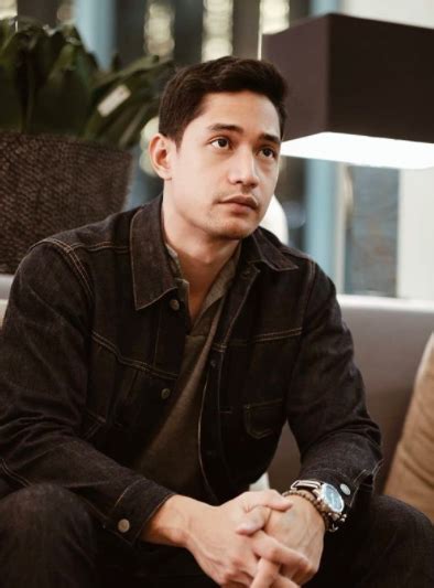 shawtout  victor basa