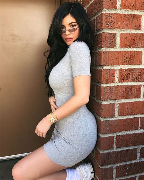 Kylie Jenner - Social Media Pics 05/01/2018 • CelebMafia