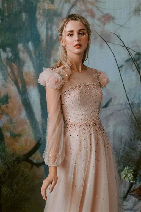 Evening Gowns ideas Skater Outfit, Outfit Sets, Evening Gowns With ...