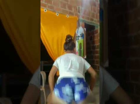 Comendo A Gostosa De Shortinho - REBOLANDO DE SHORTINHO MOSTRANDO A POLPA DA BUNDA - YouTube
