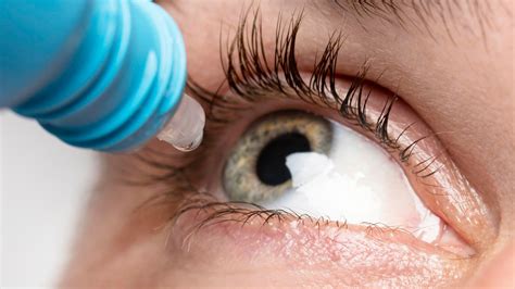 ISP retira dos gotas para los ojos por contener una "impureza desconocida"