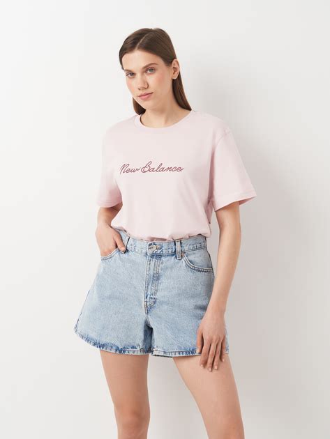 Футболка длинная женская New Balance GR V Font WT41909SOI XS Бледно ...