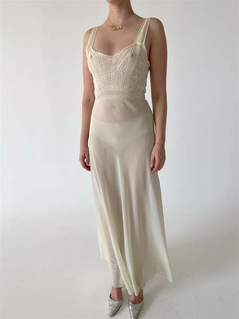 1930s Pale Seafoam Silk Chiffon Slip with Cream Lace – Eveliina Vintage