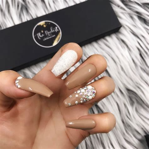 Brown Pearl Nails | Brown Glitter Crystal Nails | The Nailest