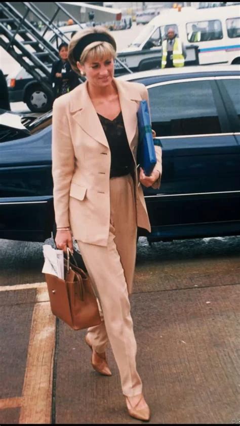 pictures  princess diana   fashion icon