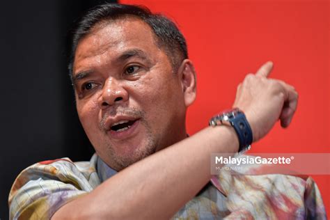 zahid berjiwa besar sanggup lupakan sengketa demi penyatuan melayu