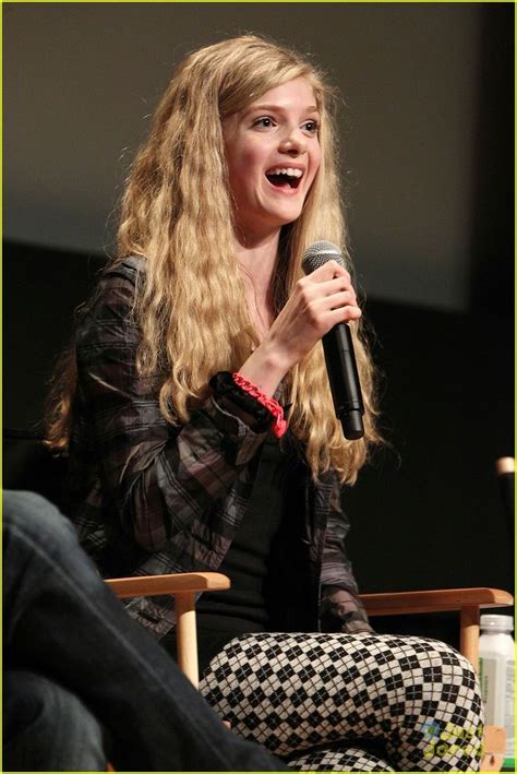 Elena Kampouris 2014 | Children of the corn, Kids pictures, American ...