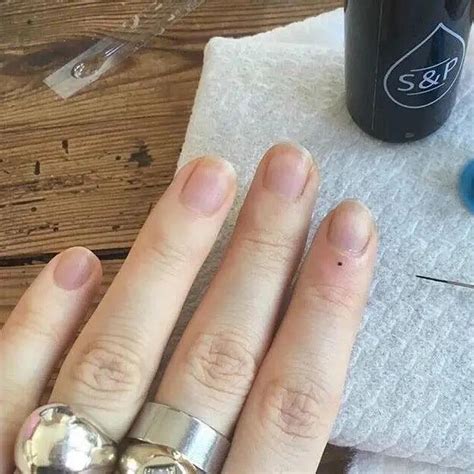 design placement single needle