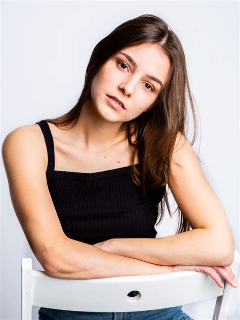 Julia M. - Bookers Hamburg