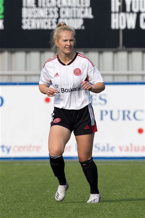 Aberdeen Women's Elena Karkkainen on her introduction to Scottish football