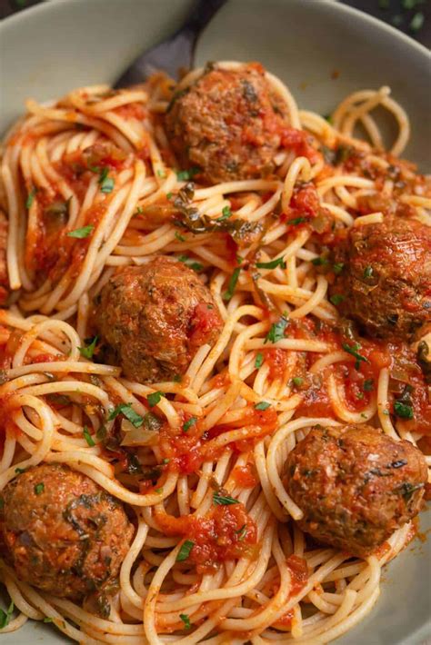 Easy Pork Meatball Pasta With Sauce - Real Greek Recipes