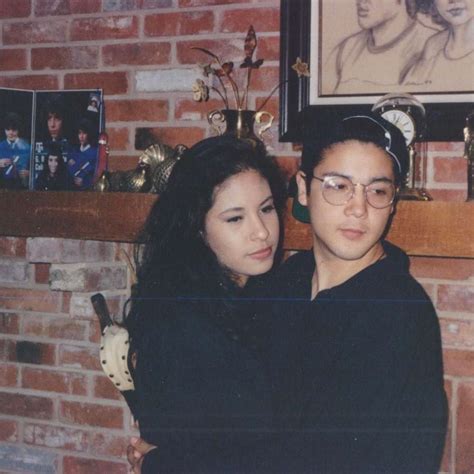 Selena Quintanilla's Family: All About the Late Singer's Husband