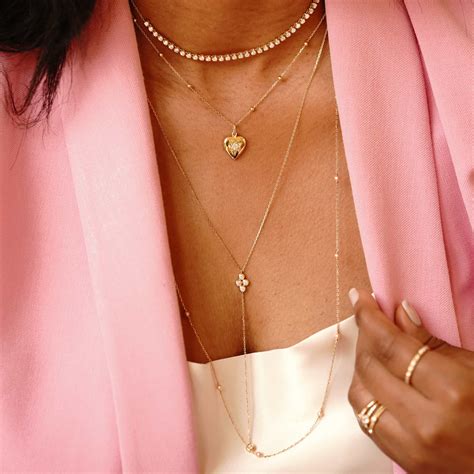 Necklace Red Carpet Quatuor Diamonds and 18K Gold - Aquae Jewels