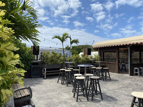 Garden of Eden — The Bull & Whistle Bar