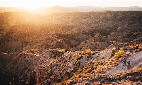 BADLANDS - The wildest gravel challenge in Europe