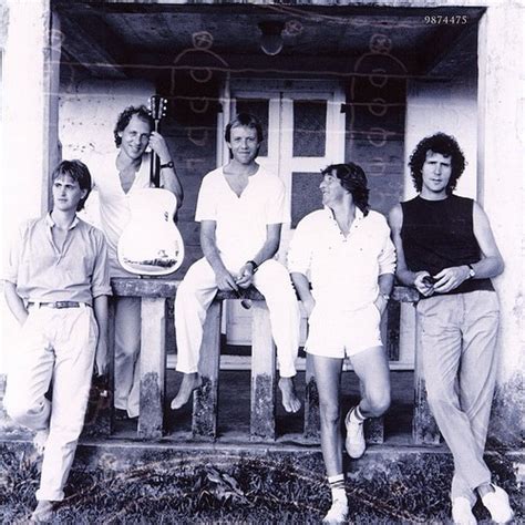 Dire Straits | Max Fm 95.8 Maximum Music