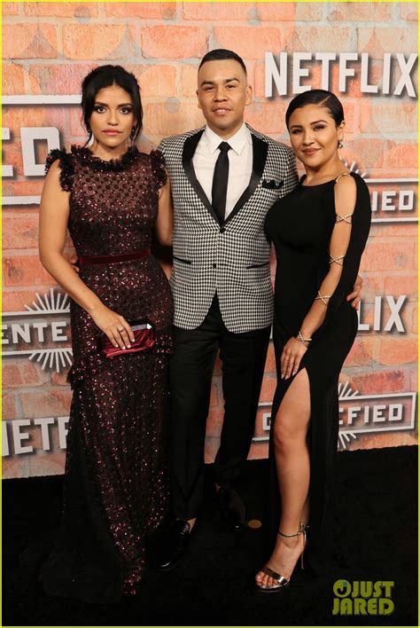 America Ferrera Premieres New Netflix Show 'Gentefied' in L.A.: Photo ...