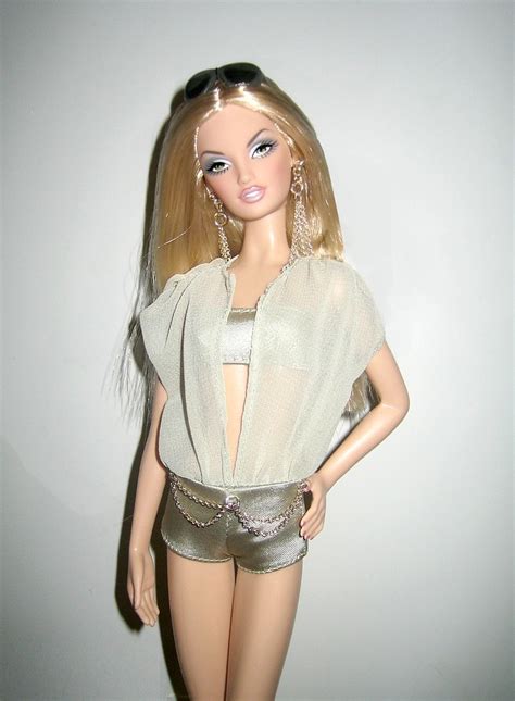 Barbie Models on Location Barcelona | Acabo de sacarla de la… | Flickr