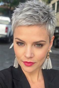 Edgy Pixie Hairstyles Proof That Short Hair Can Be Seriously Sexy See The Transformations