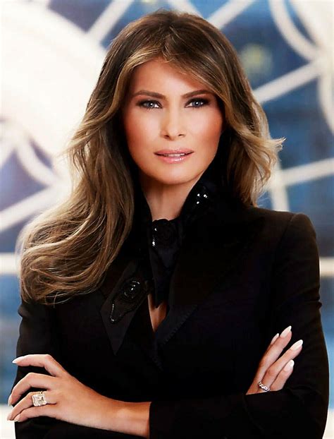 MELANIA TRUMP A YOUNG FIRST LADY SEXY MODEL PINUP 8.5 X11 PHOTO POSTER