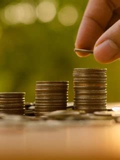 difference  money finance funds idfc  bank