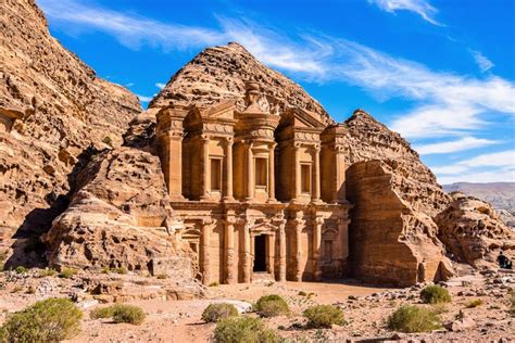 Highlights of Petra: A Visitor's Guide | PlanetWare