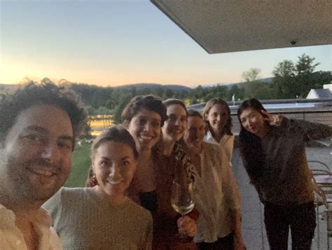 Ariana Kim – Happening Now