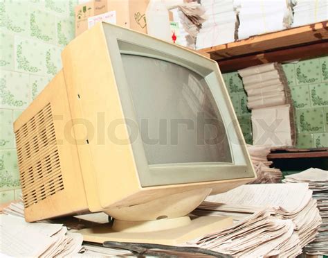 gamle computer i arkivet | Stock foto | Colourbox
