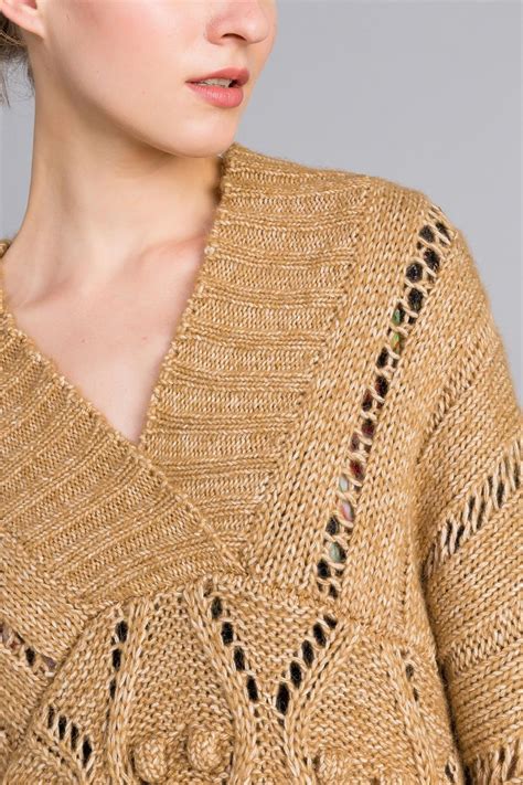 ДЛИННАЯ ТРИКОТАЖНАЯ КОФТА С МЕЛАНЖЕВЫМ ЭФФЕКТОМ | Knit fashion, Twinset ...